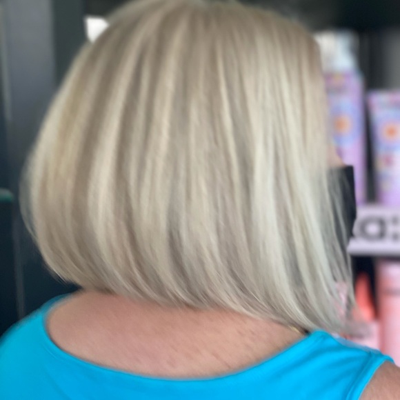 Influence Salon - owner Wendy Belanger cut today - Picture 4 of 4